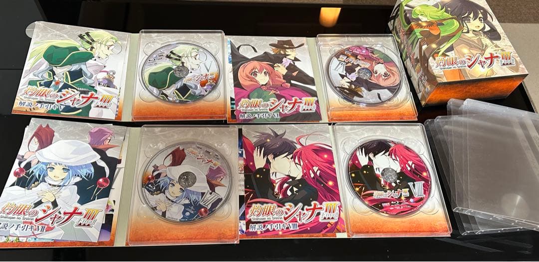 灼眼のシャナ　Ⅰ+Ⅱ+Ⅲ 全巻セット　DVD (Ⅲの4〜8巻のみBlu-ray)