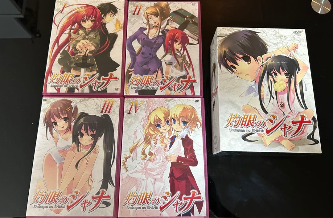 灼眼のシャナ　Ⅰ+Ⅱ+Ⅲ 全巻セット　DVD (Ⅲの4〜8巻のみBlu-ray)