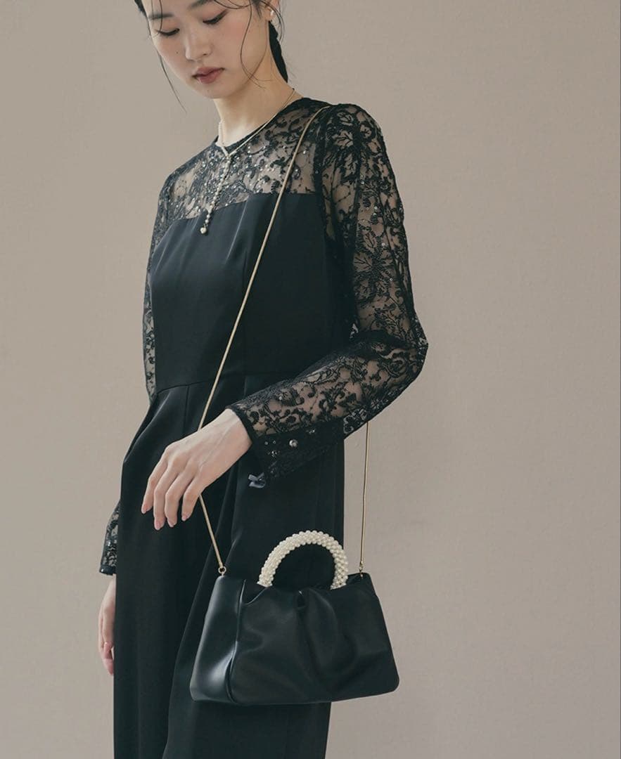 【極美品】kaene カエン　パーティバッグ　結婚式バッグ　お呼ばれ　ブラック