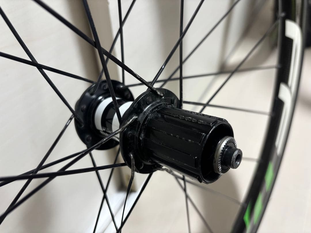 【ジャンク】FFWD F6R 240s グリーン 前後セット