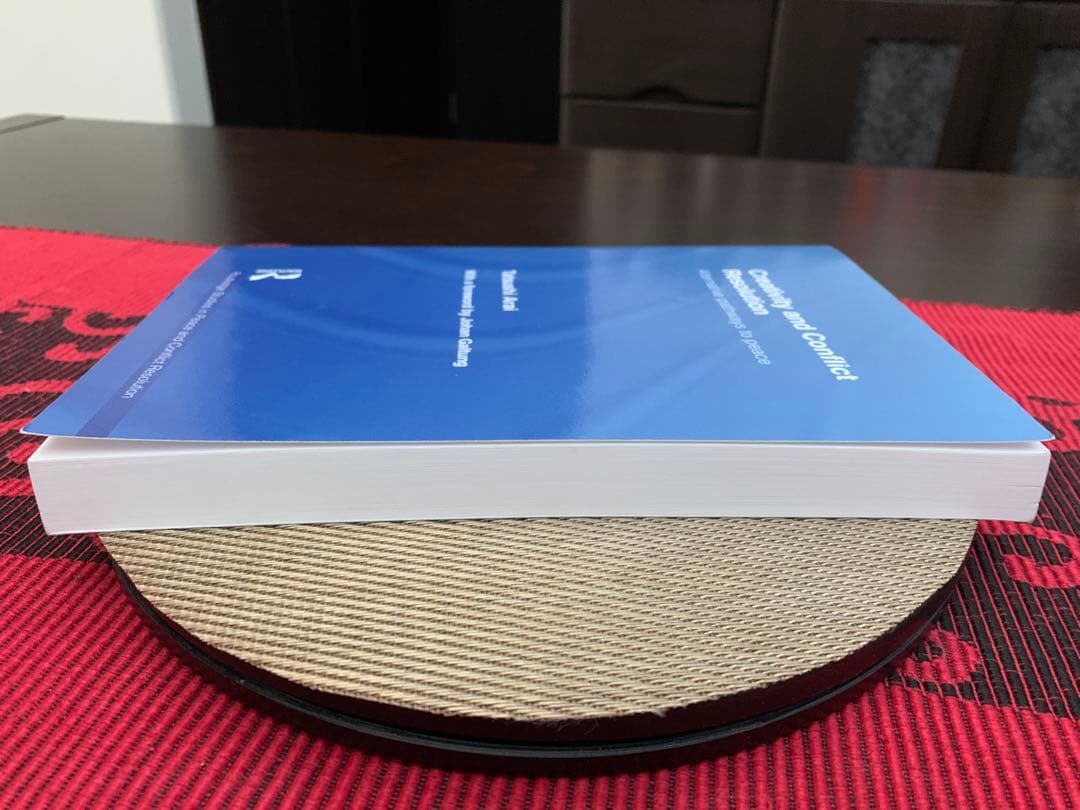 洋書 Creativity and Conflict Resolution