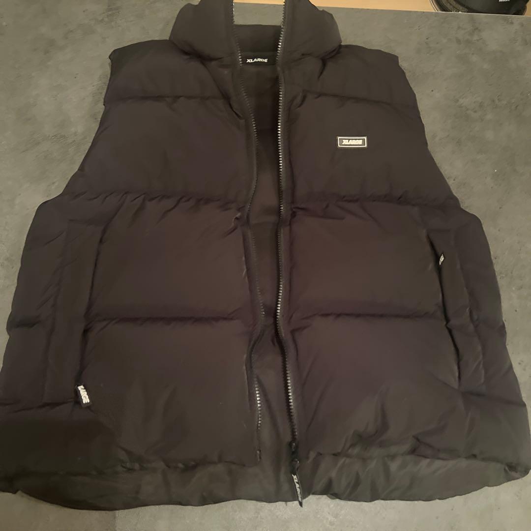 (美品)XLARGE ブラック ダウンベスト XLARGE