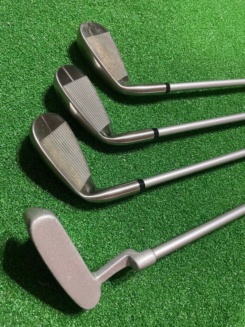 ジュニア クラブセット2種類とキャロウェイスタンドバックのセット