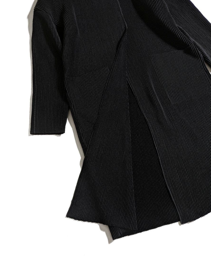 スペッチオ／定価1.6万円 スリット入りロングワンピース タートルネックブラック