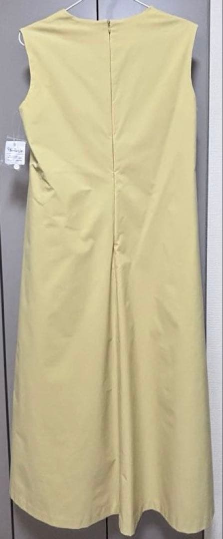 バーニーズニューヨーク　新品　襟付き　Vネック　2WAY ワンピース　2025