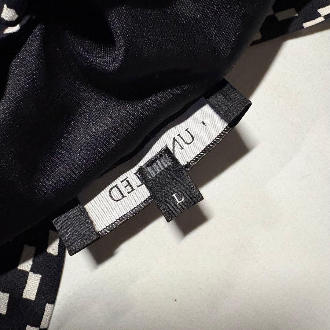 アンタイトル　ジオメ柄 ボウタイワンピース　ブラック系　大きいサイズ　L