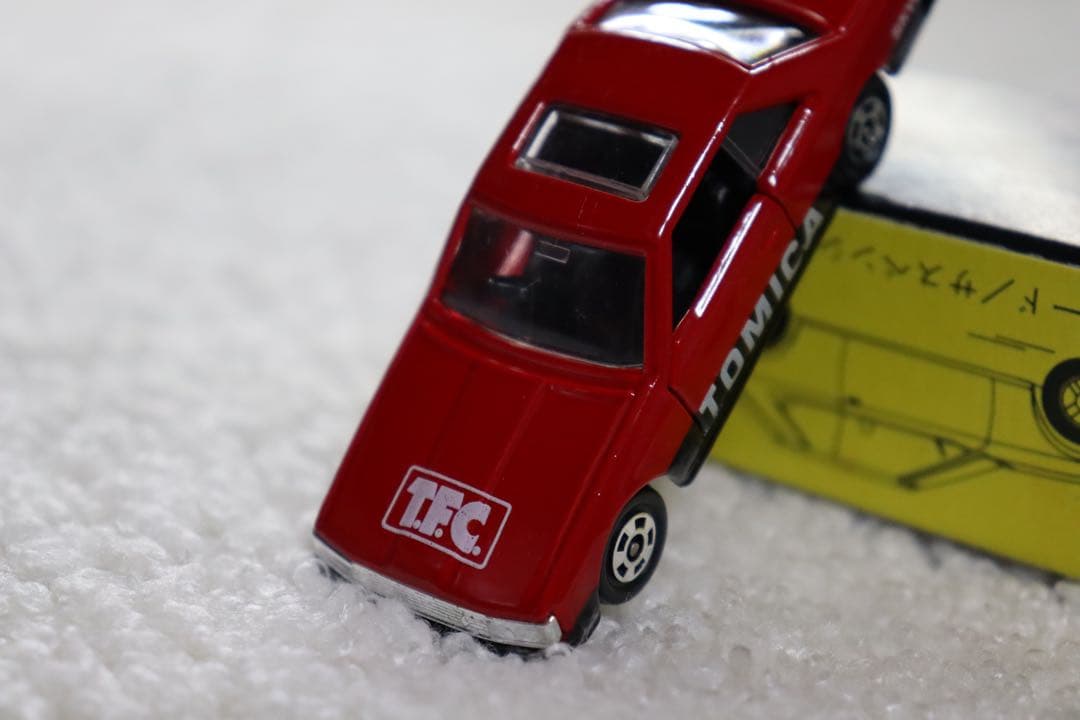 トミカ　ファンクラブ　黒箱　入会特典　スカイライン　2000ターボ　日本製