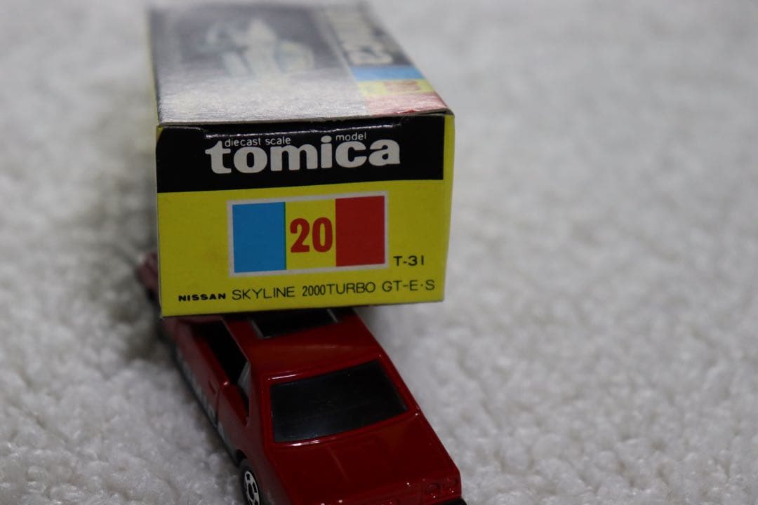 トミカ　ファンクラブ　黒箱　入会特典　スカイライン　2000ターボ　日本製