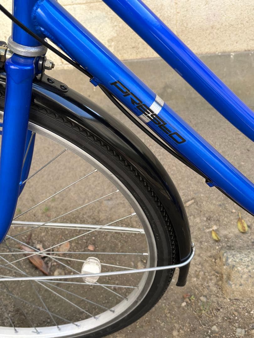 新品タイヤ！オートライト&変速付き軽快車[後席チャイルドシート対応]青(26㌅)