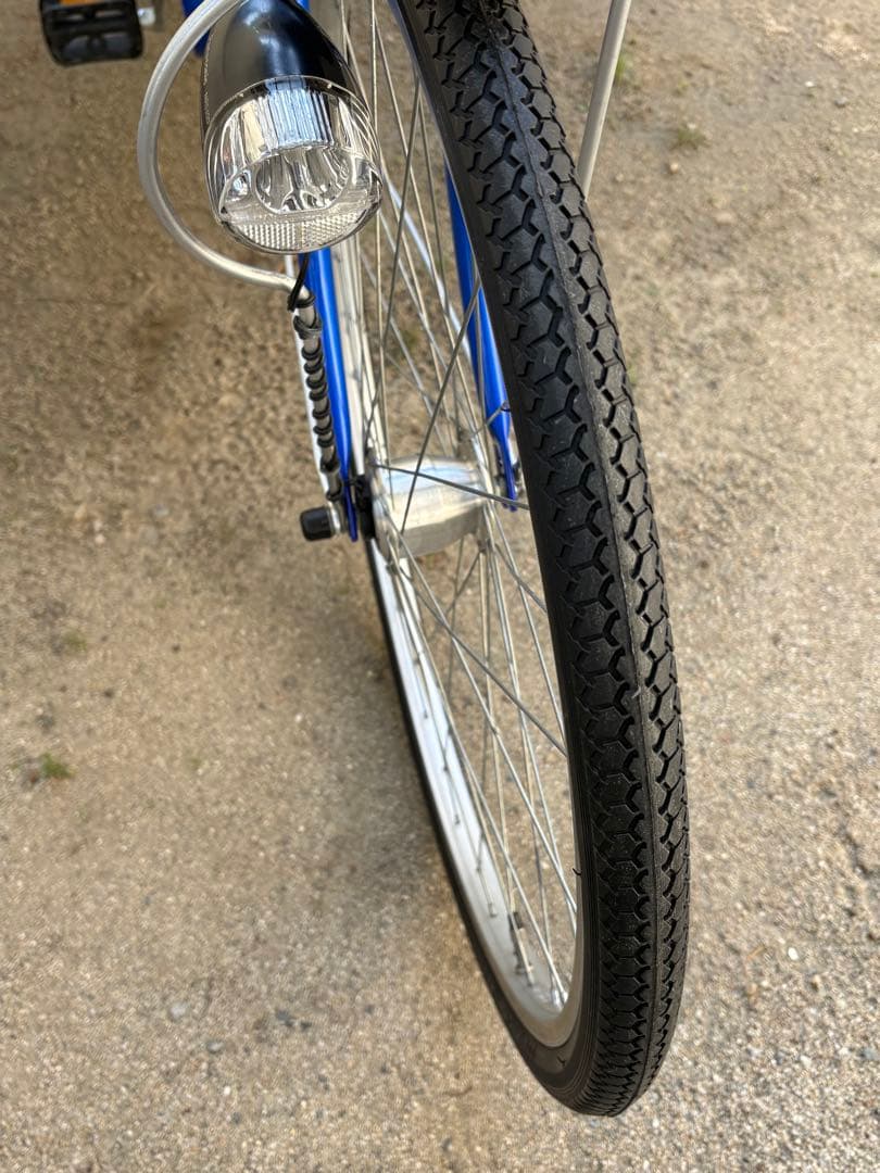 新品タイヤ！オートライト&変速付き軽快車[後席チャイルドシート対応]青(26㌅)