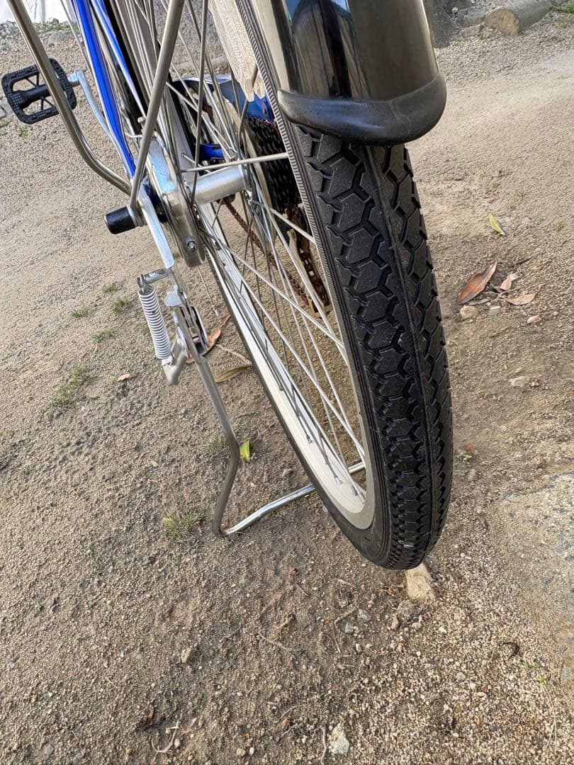 新品タイヤ！オートライト&変速付き軽快車[後席チャイルドシート対応]青(26㌅)