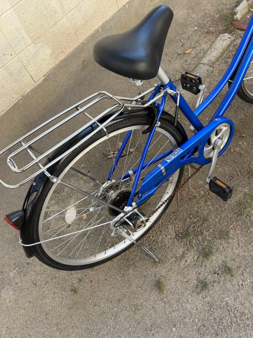 新品タイヤ！オートライト&変速付き軽快車[後席チャイルドシート対応]青(26㌅)