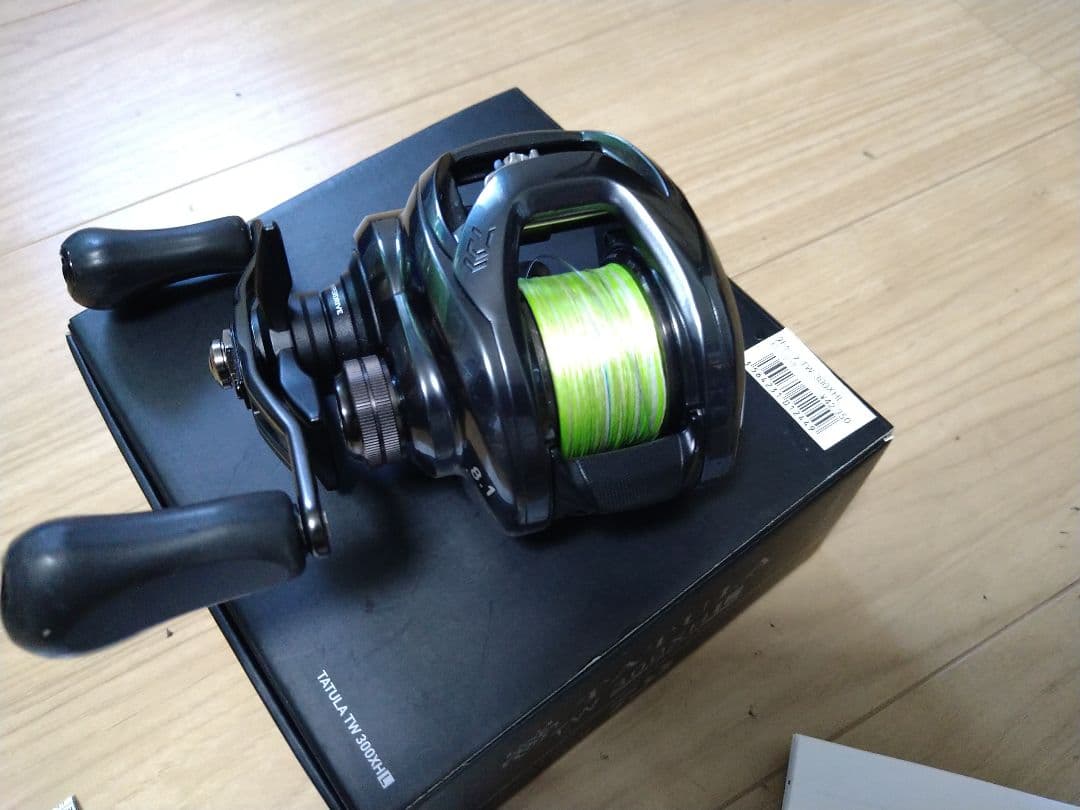 リール TATULA TW 300XH LEFT