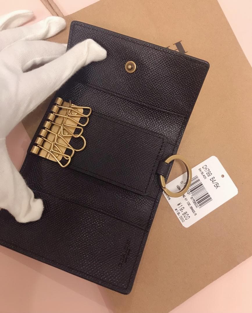 しれじゅもん 新品 coach 6 リング キー ケース ブラック
