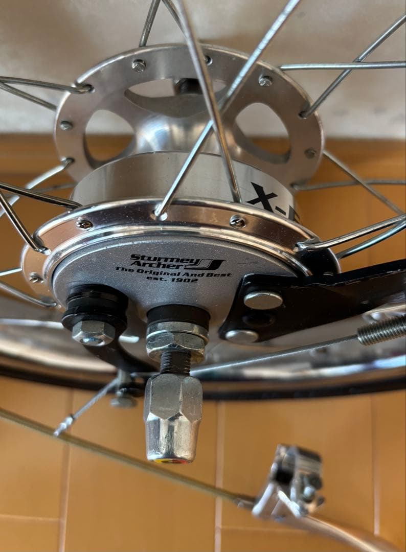 激レア Schwinn Sting-Ray wheel tire