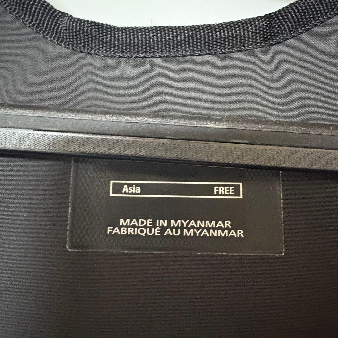 【一度使用しただけの美品】SHIMANOゲームベストVF-024Uブラック