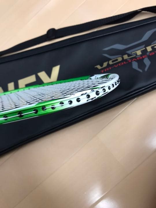 ヨネックス　YONEX バドミントン　ラケット　VOLTRIC 30