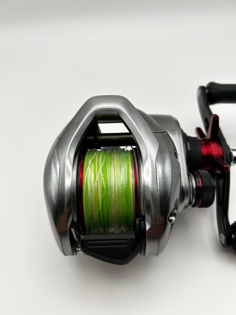 シマノ21 スコーピオンMD 300XG RIGHT