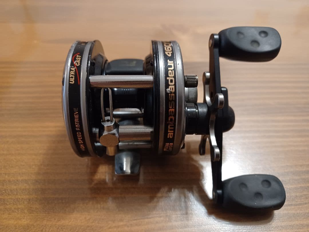 アンバサダー4601C ベイトリール ULTRA CAST