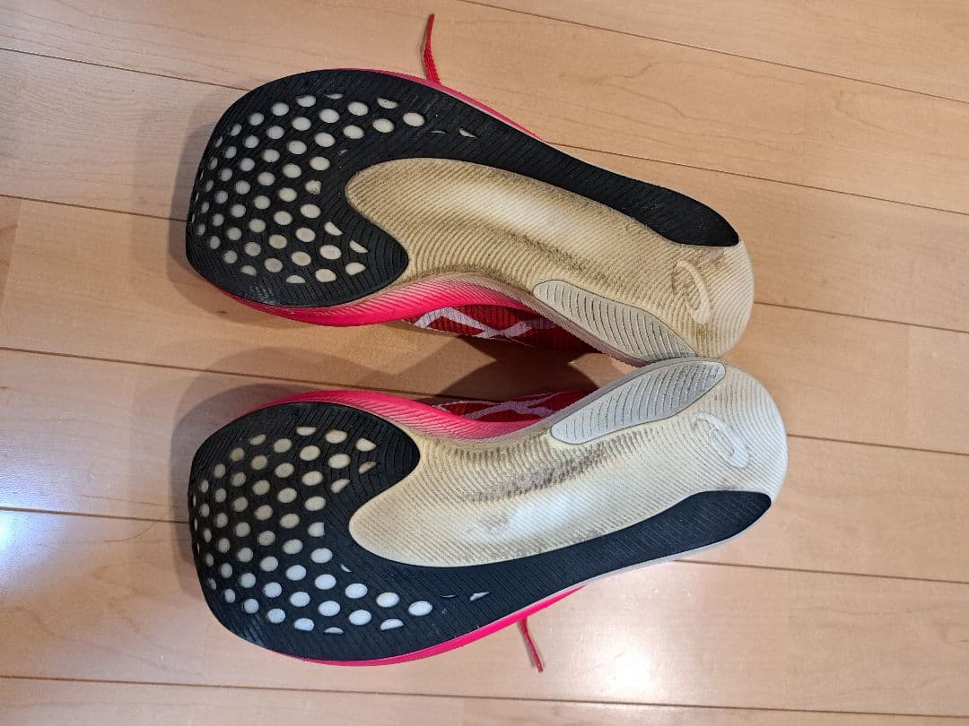 アシックス　メタスピードスカイ