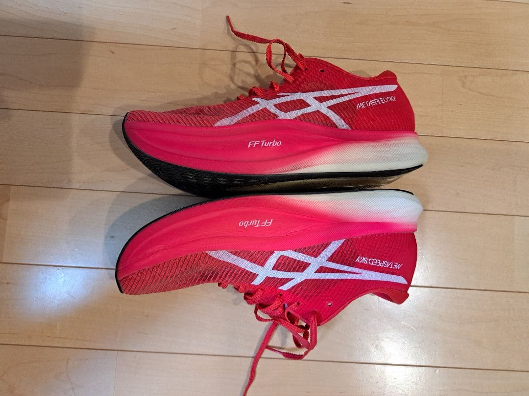 アシックス　メタスピードスカイ