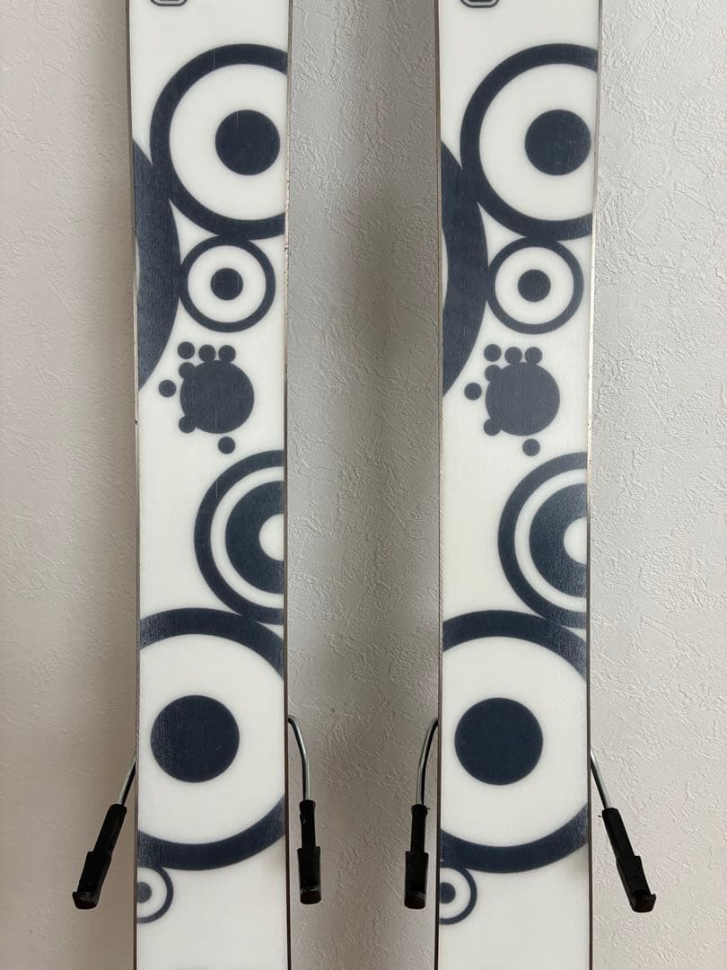 Rossignol ミッドスキー　ストック付き