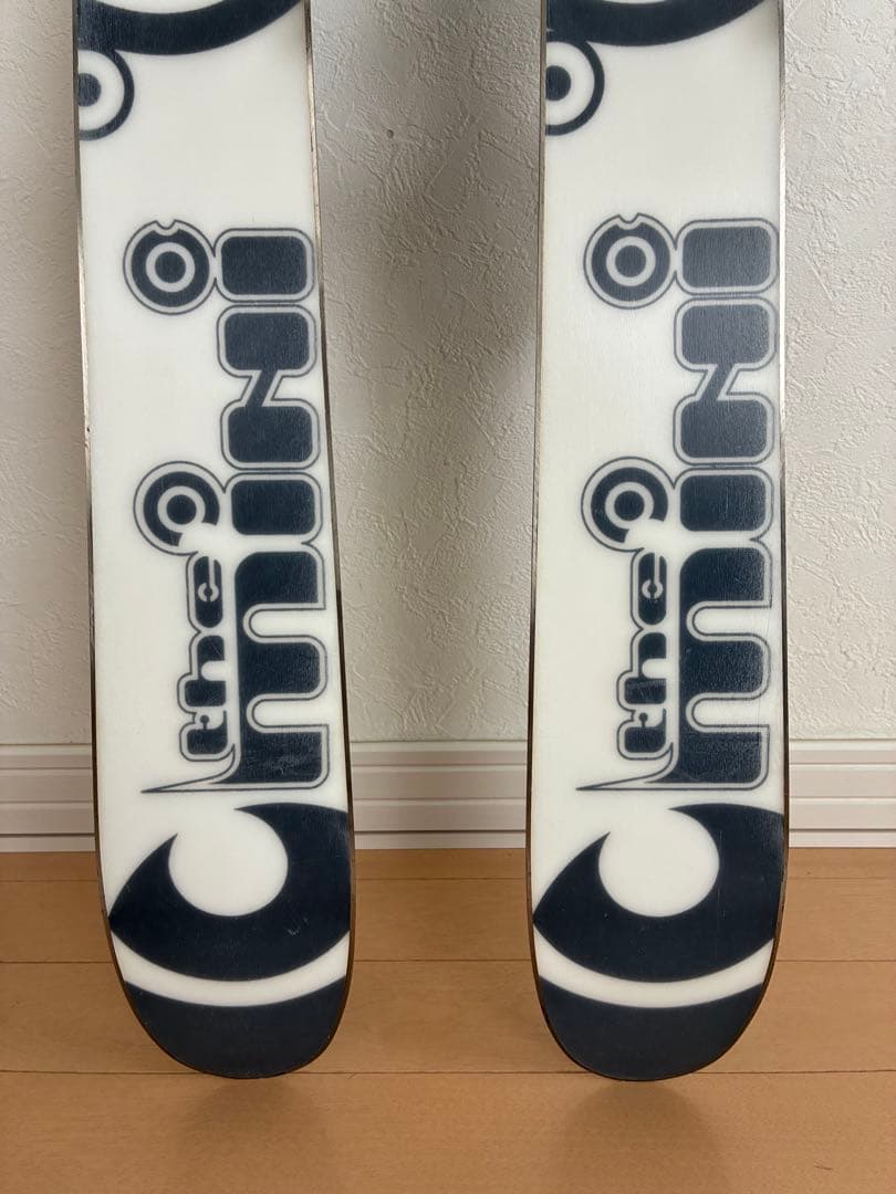 Rossignol ミッドスキー　ストック付き