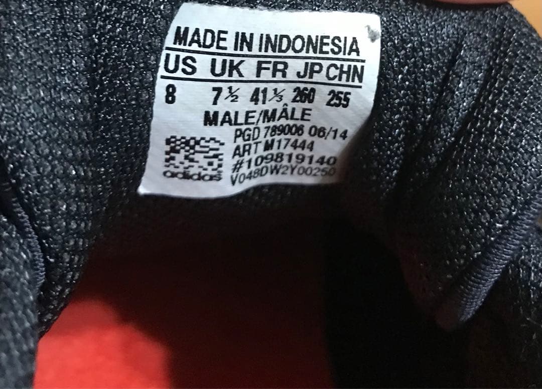 adidas【ランニングシューズ】