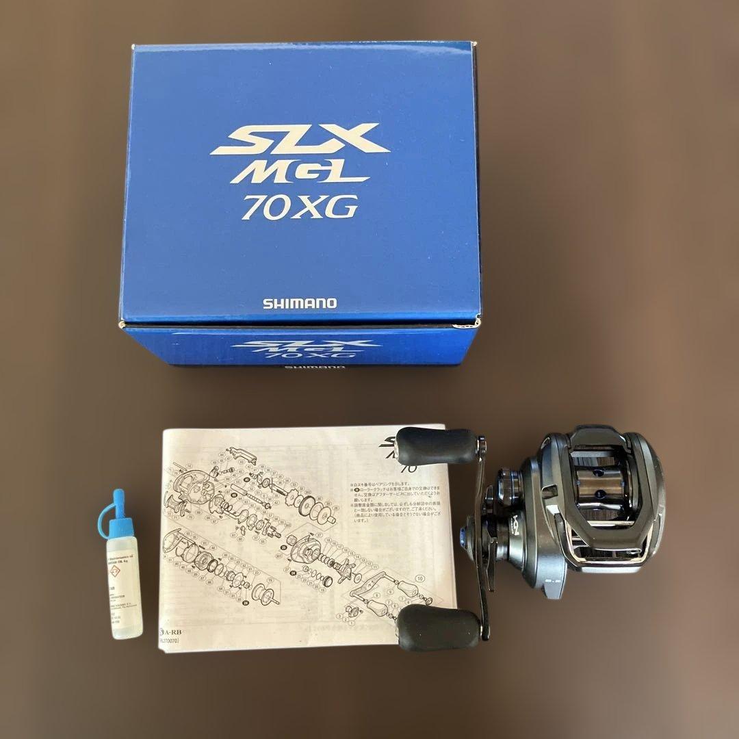 19 SLX mgl 70XG ベイトリール 右ハンドル