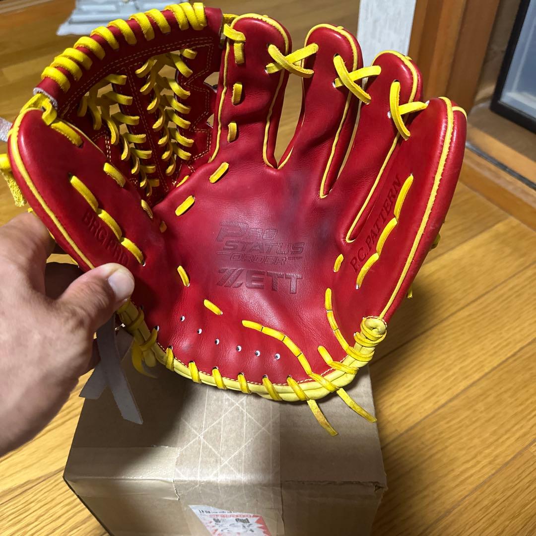 三連休限定価格！ZETT プロステイタス 軟式グローブ レッド/イエロー