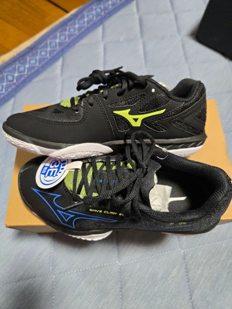 Mizuno Wave Claw EL2 バドミントンシューズ　22.5cm