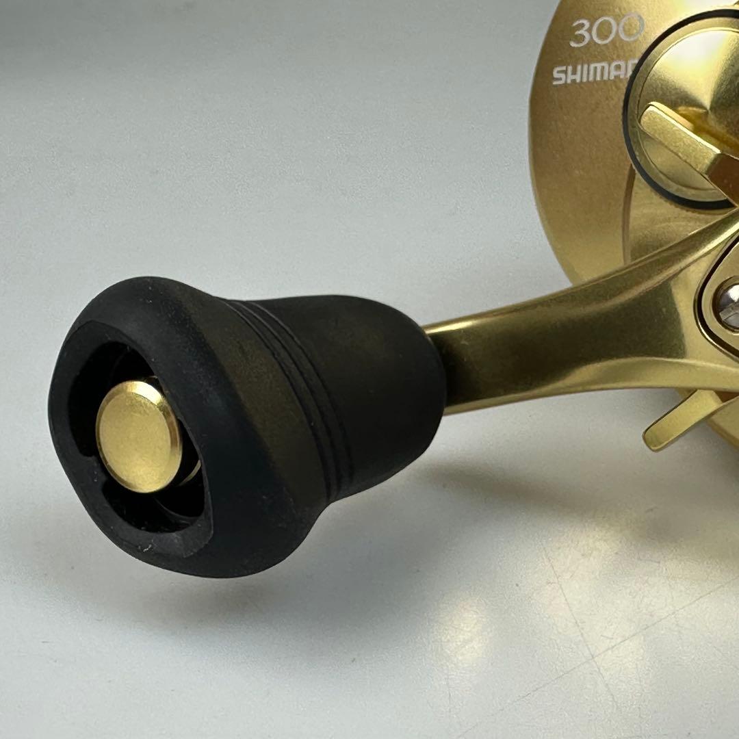 シマノ 18カルカッタコンクエスト300
