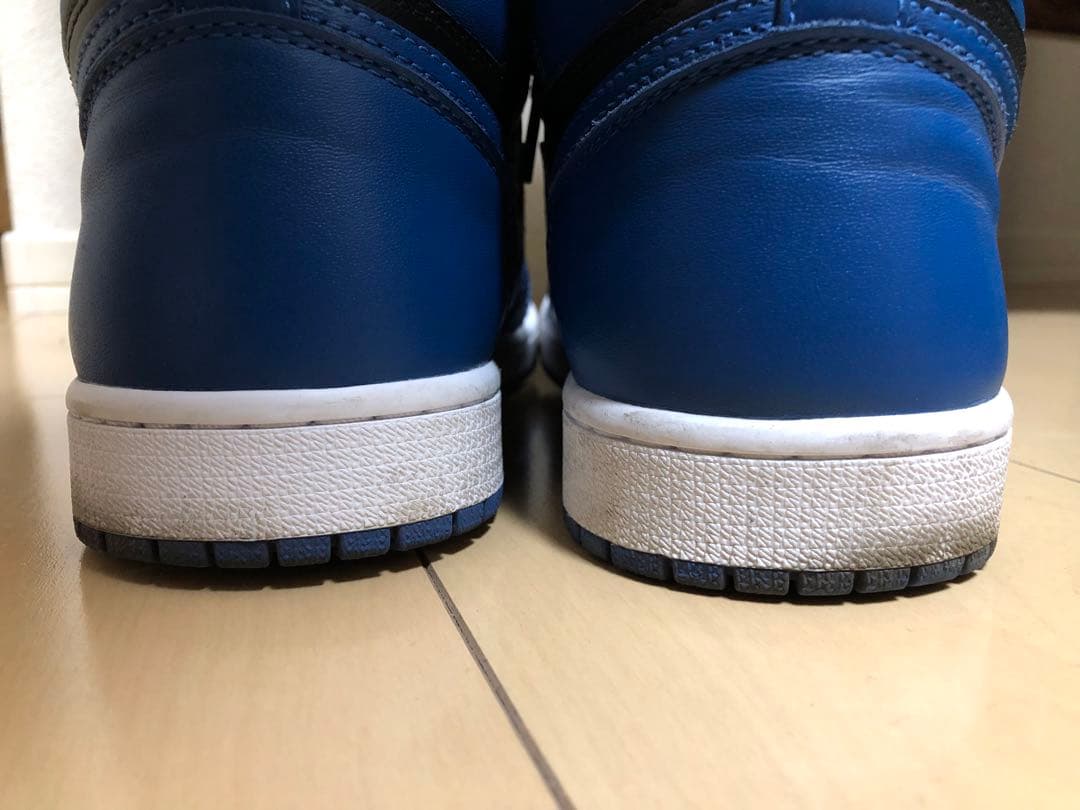 Nike Air Jordan 1 青/黒 中敷を交換してます ダークマリーナ