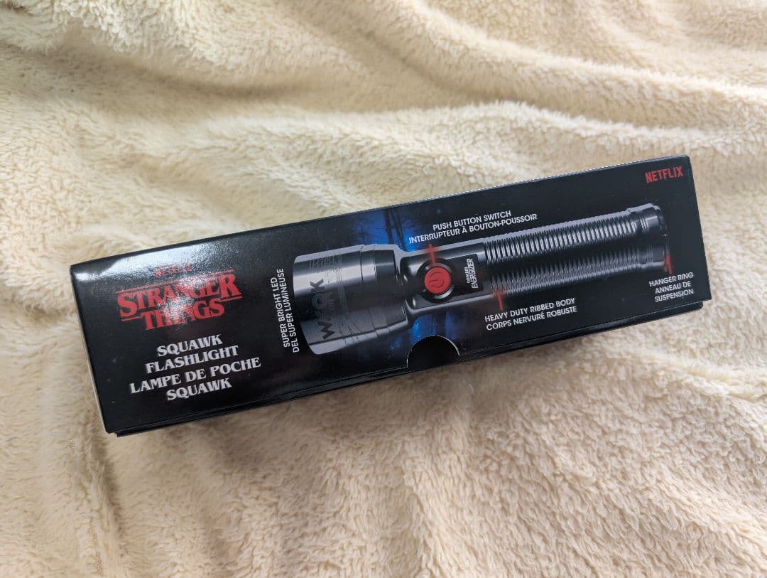 エナジャイザー　ストレンジャーシングス　 限定 LED フラッシュライト