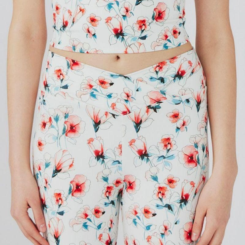 【極美品/2025新作】LITHEE松島花さん着用リリカルフラワークロスレギンス