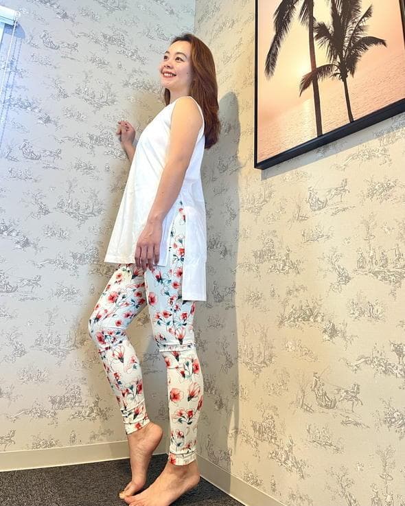 【極美品/2025新作】LITHEE松島花さん着用リリカルフラワークロスレギンス