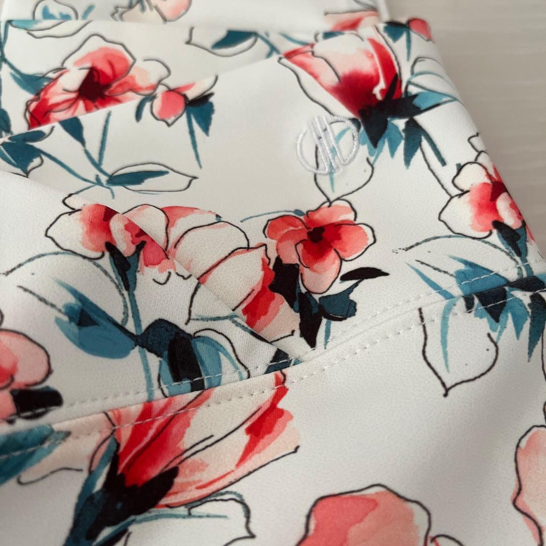 【極美品/2025新作】LITHEE松島花さん着用リリカルフラワークロスレギンス