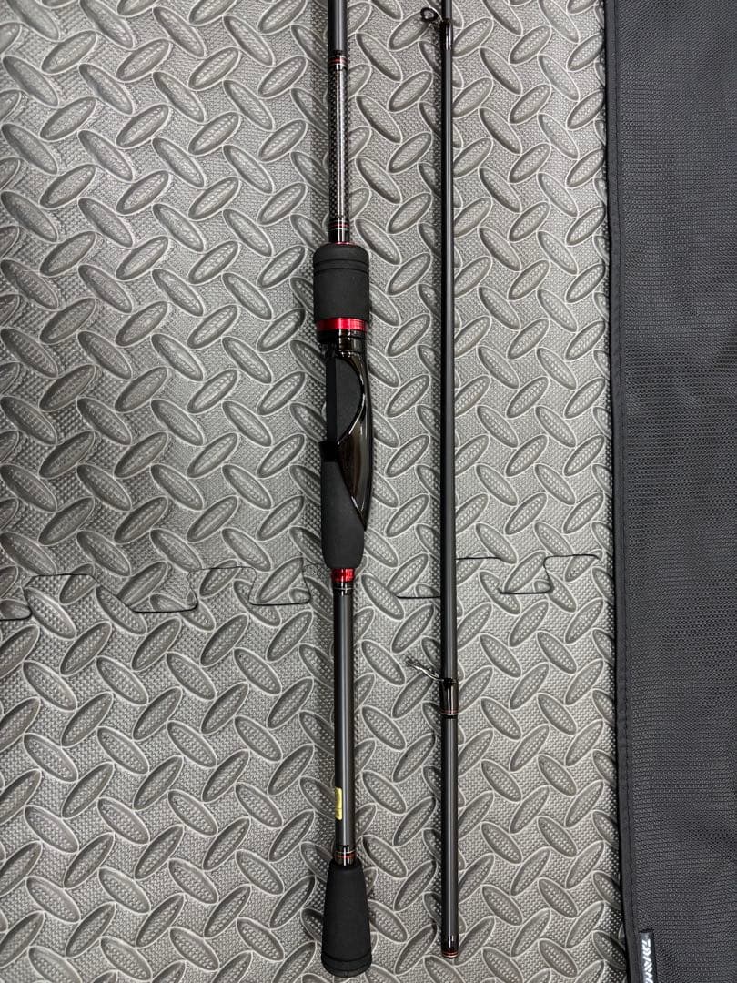 ダイワ月下美人83ML‑T(2.51m) カーボンアジングロッドロッドケース付き