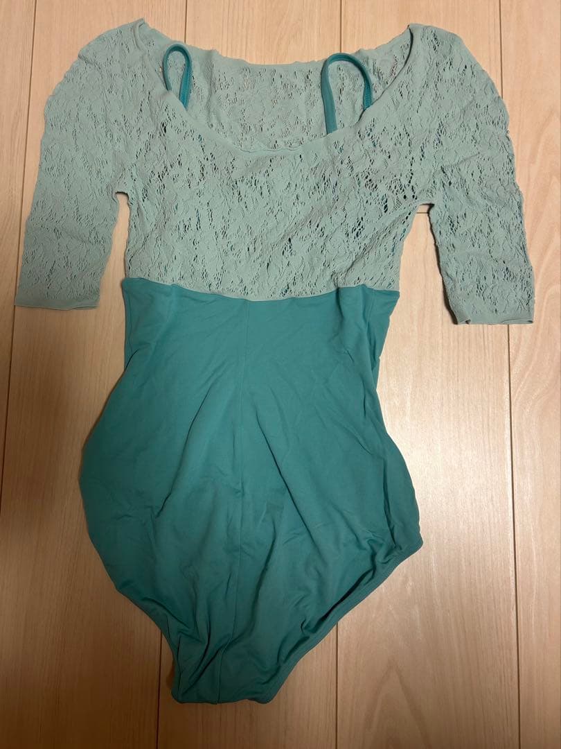 チャコット　バレエレオタード