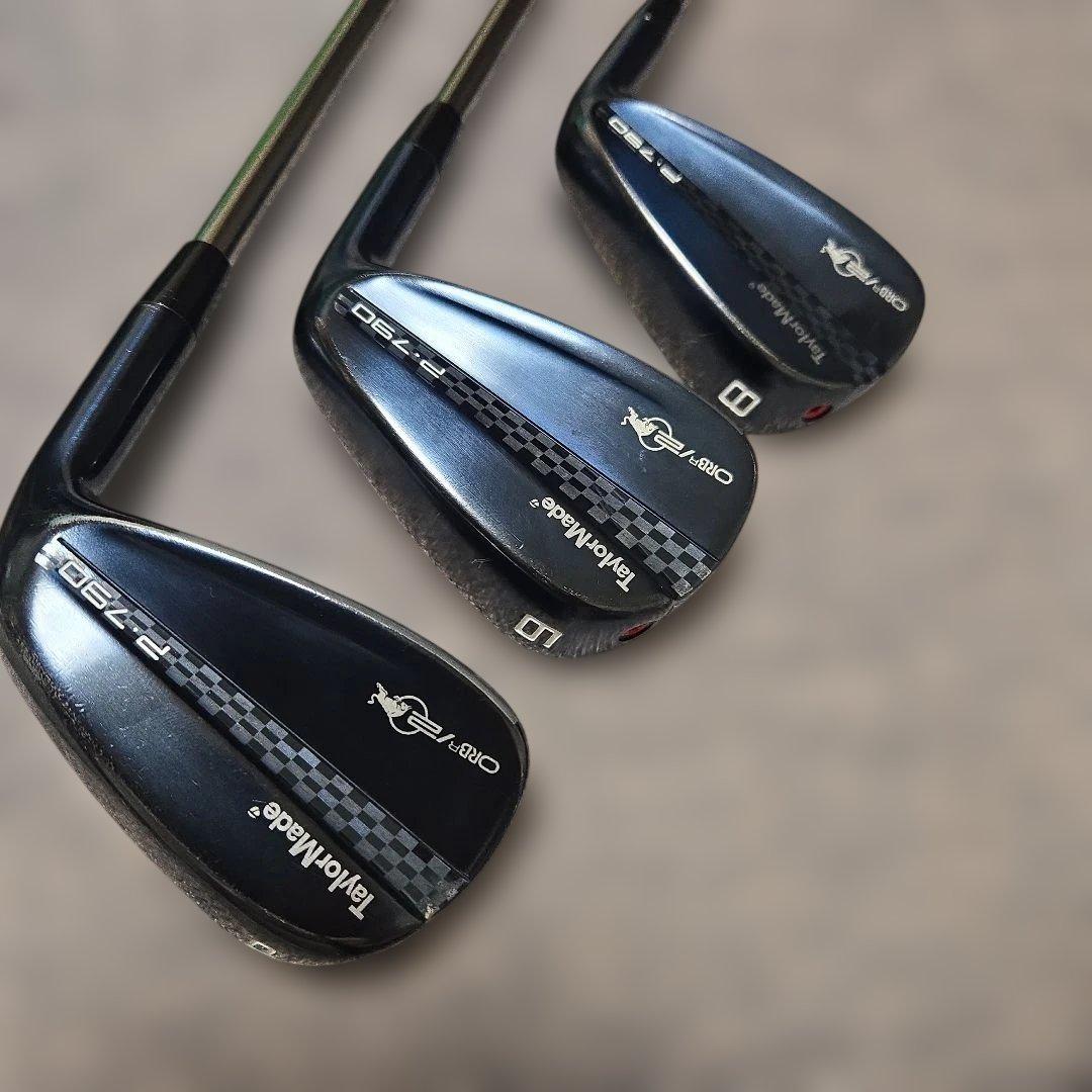 TaylorMade P790 レッドブルコラボ　限定アイアン　5本セット