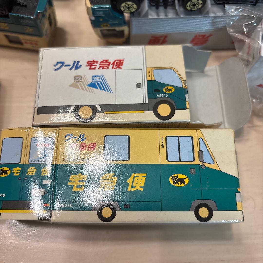 ミニカー非売品　ヤマト運輸 佐川 サカイ　計宅急便12台まとめ売り