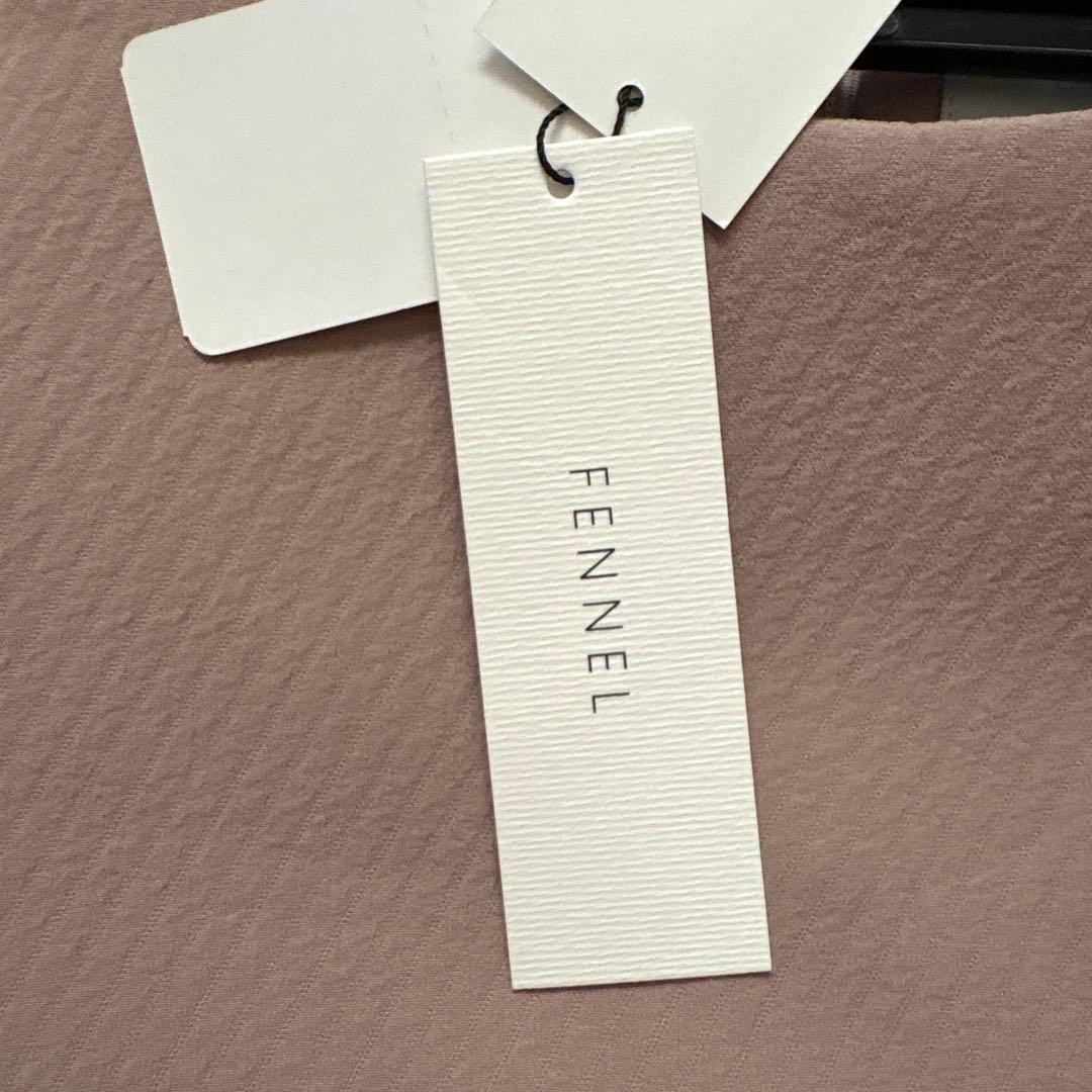 新品　fennel 定価¥1万9800円　ボリュームスリーブトップス　スコット