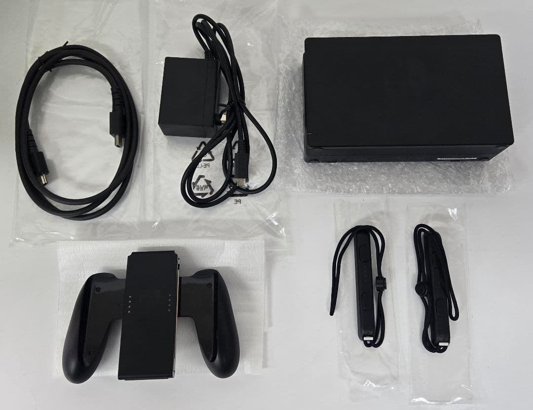 美品 Nintendo Switch 本体 ネオンブルー ネオンレッド 動作OK