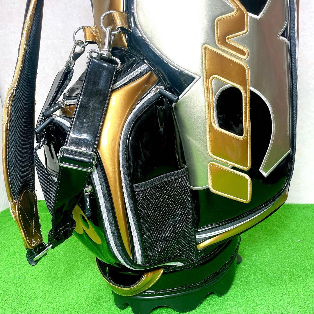 イオミック IOMIC スタンド式　高級キャディバック　3点ショルダー