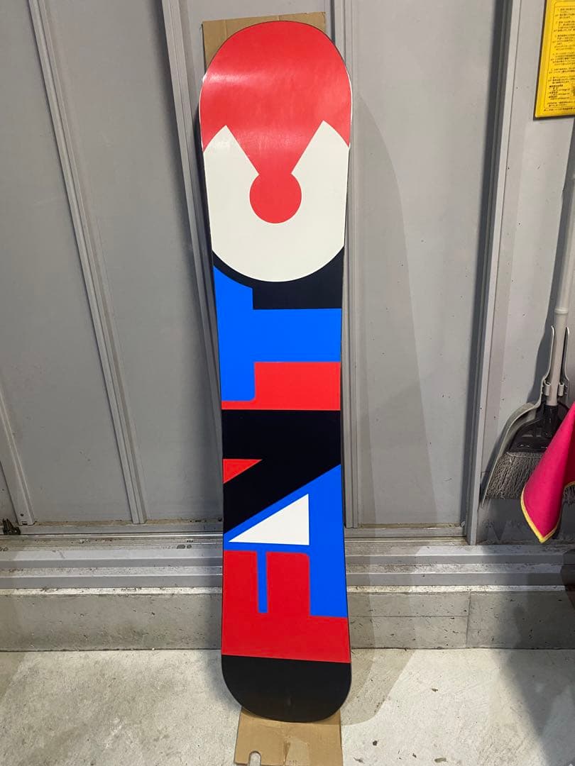 FNTC スノーボード