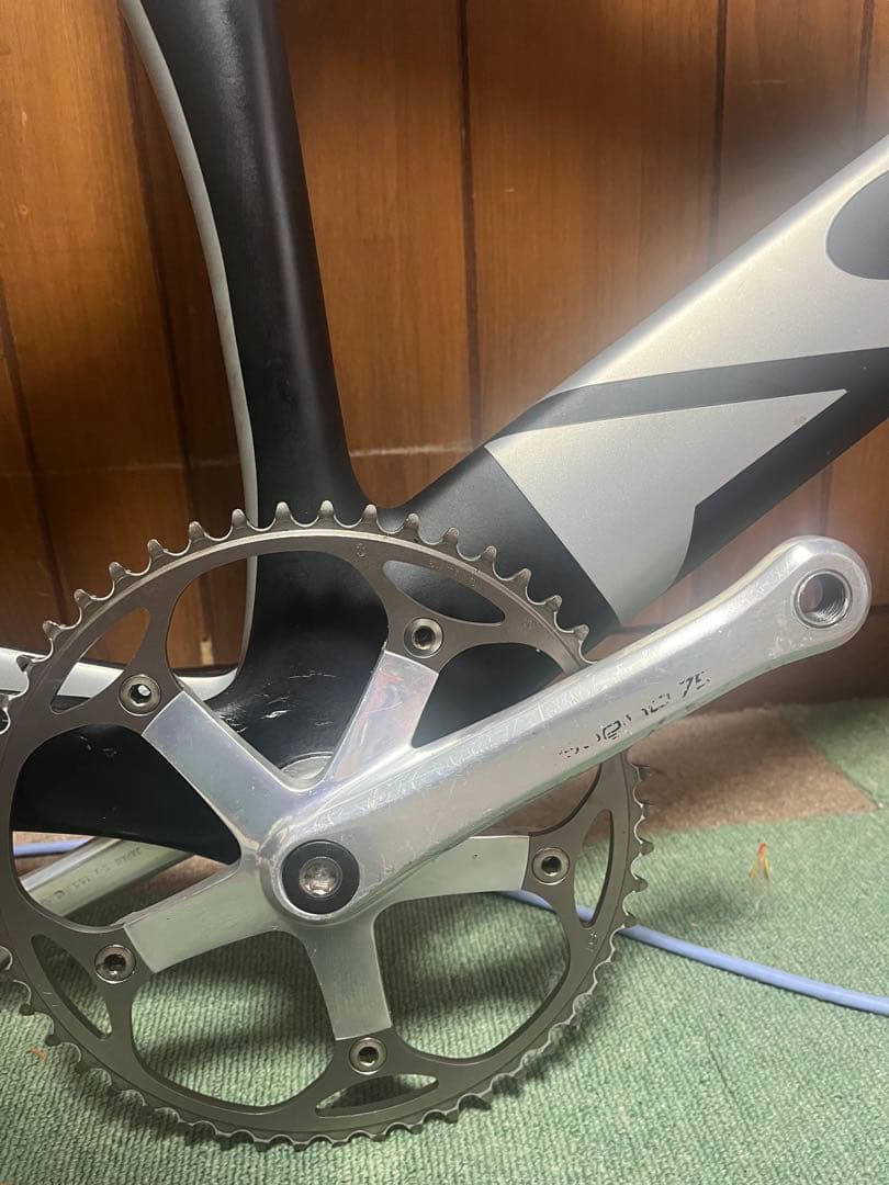 Bomber ピストフレーム