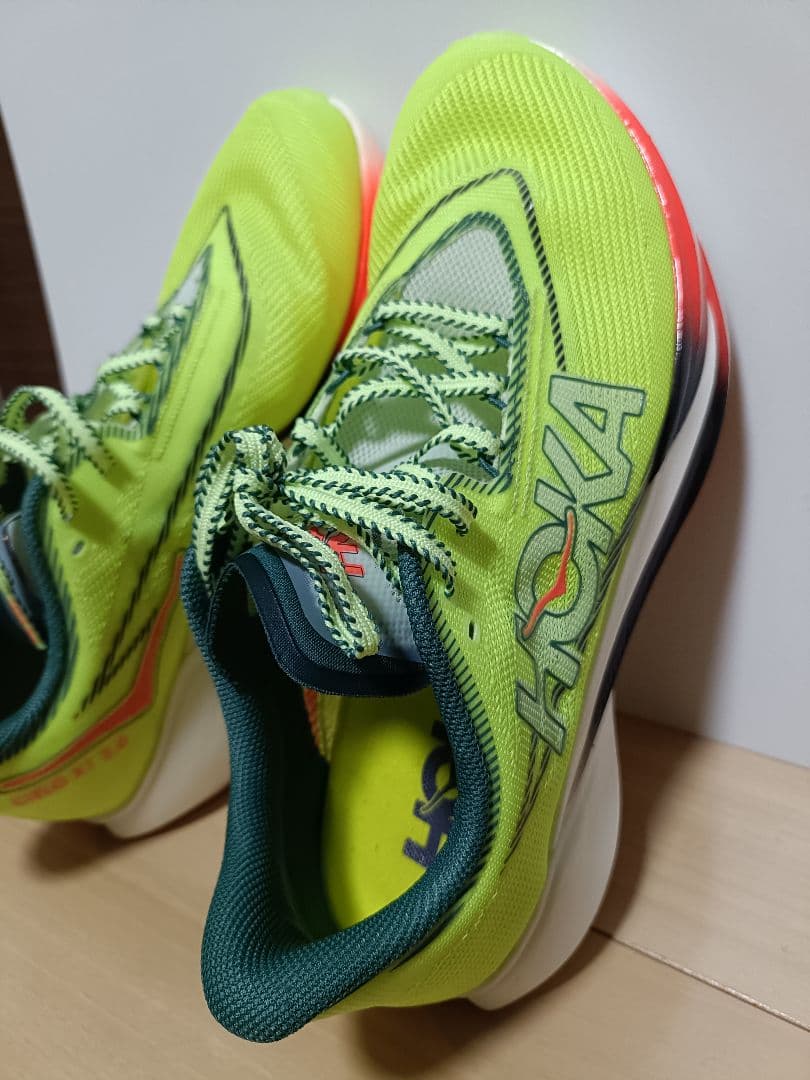 美品 HOKA CieloX1 3.0 メンズ26.0cm