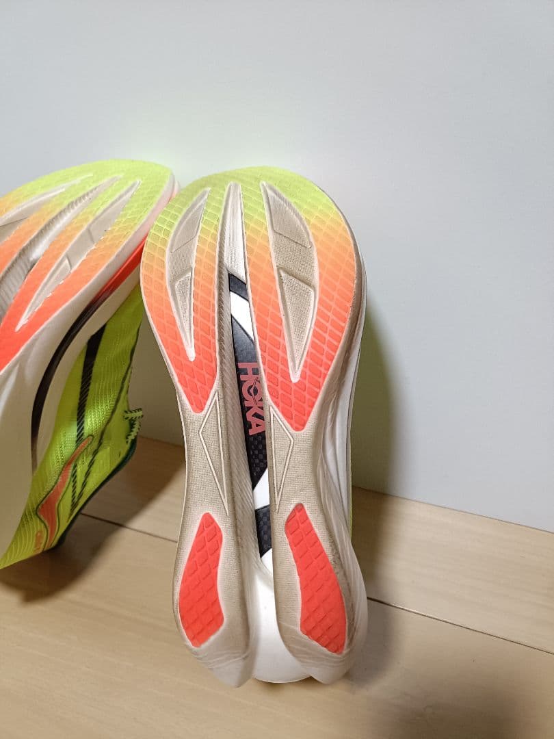 美品 HOKA CieloX1 3.0 メンズ26.0cm