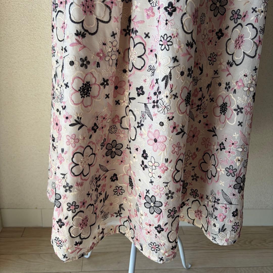 美品Rose Tiaraローズティアラ　オーガンジー刺繍ワンピース　入学式　42