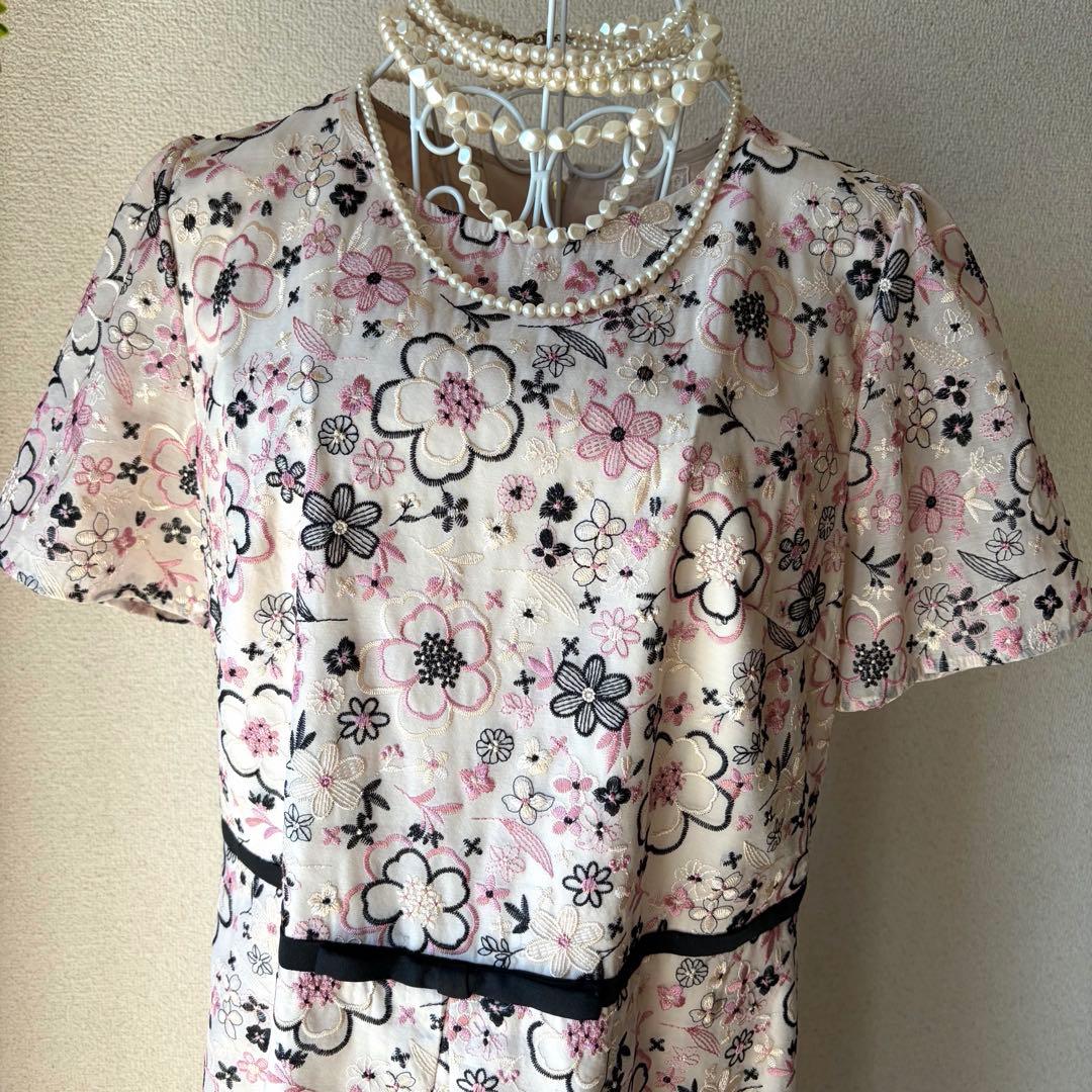 美品Rose Tiaraローズティアラ　オーガンジー刺繍ワンピース　入学式　42